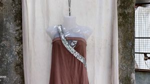 15238. Chic One Shoulder Sequin Detail Dress