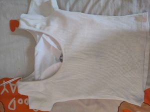 padded White Ribbed top