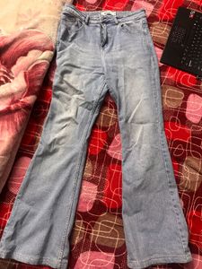 Light Wash bootcut Denim Jeans