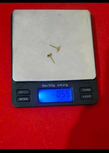 18 carat pure gold stud#fixed price