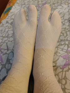 Cozy Toe Split Socks