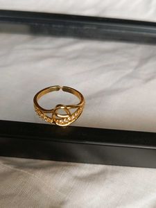 Sparkling Gold Tone Adjustable Ring