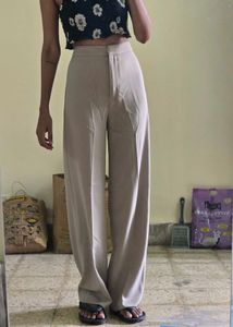 Chic Wide-Leg Trousers