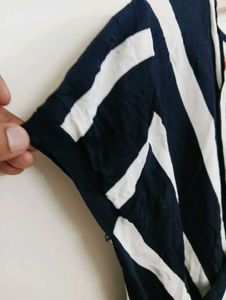 Chic Black &amp; White Striped Wrap Top