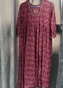 Elegant Black Kurta with Intricate Embroidery