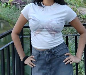 Savana cropped y2k tee