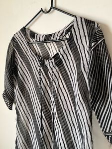 Chic Striped Tunic Top