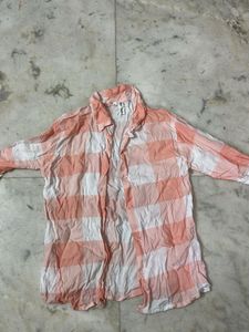 Pink &amp; White Plaid Button-Up Shirt