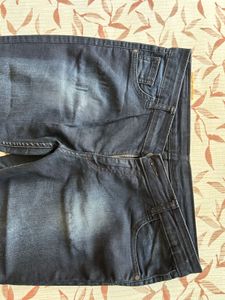 Stylish Women's Dark Wash Jeans 👖