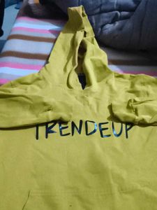 Trendeup Yellow Hoodie