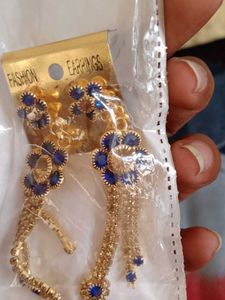 New blue and gold stone earings