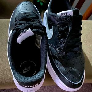 Nike Women's Sneakers