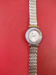 Elegant Women's Rose Gold Watch