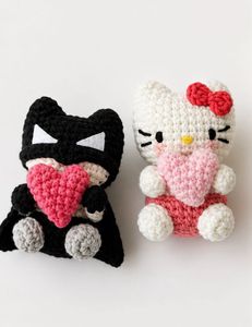 Crochet Hello Kitty keychain(1 piece)