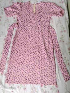 SALE‼️‼️‼️Cute Pink Floral Dress