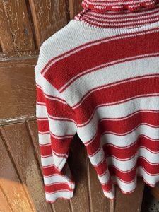 Striped sweater with beautiful scarf