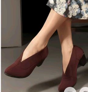 Women Almond-Toe Slip-On Heel by Liscott