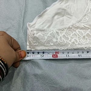 😍 Elegant White Lace Briefs