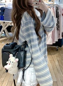Grey stripped lace-collar knit top