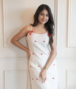 White Kurta Set with Red Heart Print