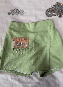Green Embroidered Kurta Set