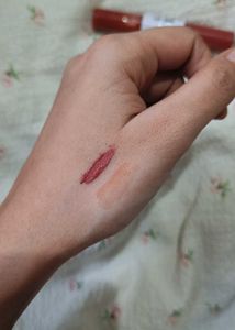 Zudio Lip Duo Lipstick and gloss