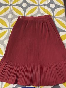 Maroon Pleated Midi Skirt