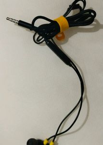 Realme Buds In Earphone
