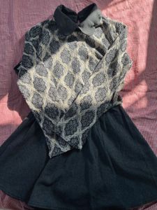 Vintage Knit dress with Scalloped Collar