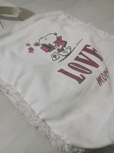 Snoopy "LOVE more" Tote Bag