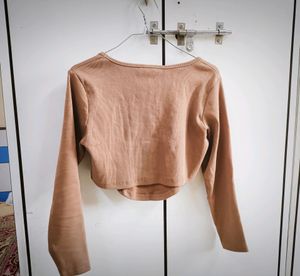 H&amp;M Brown Long Sleeve Crop Top