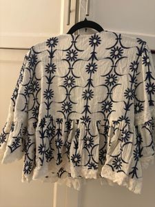 River Island - Embroidered Peplum Top