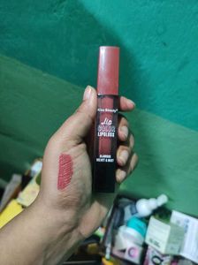 Kiss Beauty Lip Gloss - Velvet &amp; Mist
