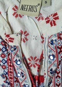 Neerus off White & Red Printed Kurta