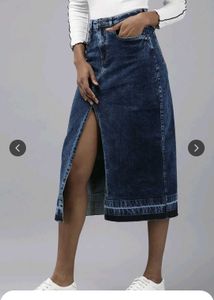 Stylish Denim Midi Skirt with High Slit
