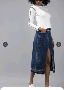 Stylish Denim Midi Skirt with High Slit