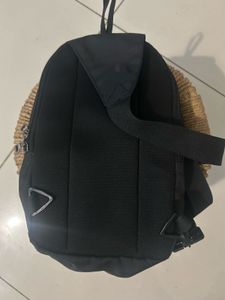 Blulee Black Sling bag for men