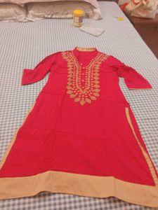 Elegant Red Embroidered Kurta