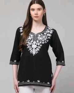 Elegant Black Embroidered Kurta