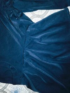Chic Navy Blue Ruffled Top