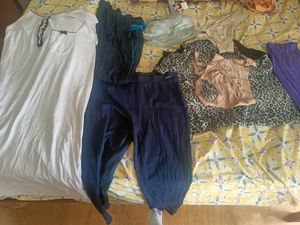 2 Gym Jockey Bras And Free Gimwear Set