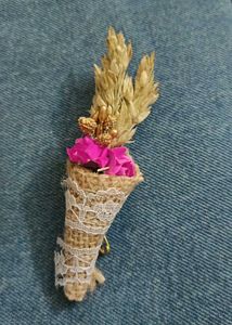 Floral give away on wedding for ladies