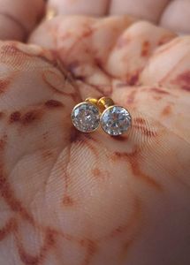 beautiful new Stud Earrings Set