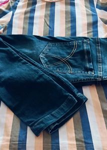 Striped Top &amp; Blue Jeans Set