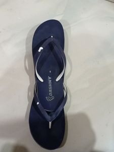Slipper Size 8