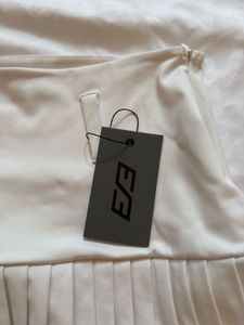 white Pleated Mini Skirt