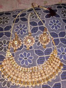 Brand New** Jewel Set With Earrings
