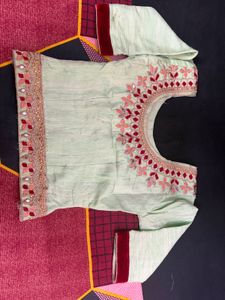 Elegant Embroidered Lehenga Choli Set