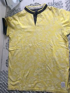 Men's Yellow Tropical Print T-Shirt