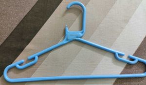 ● Plastic Hangers ●